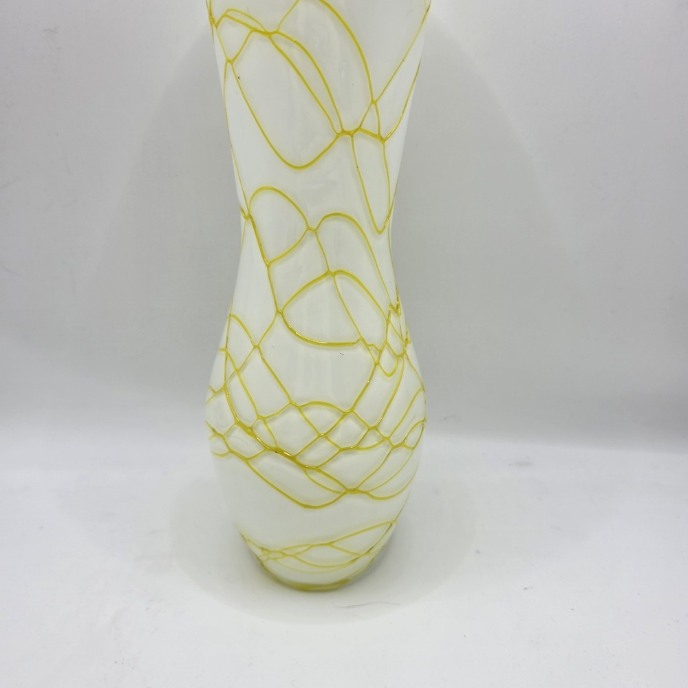 White‎ Art Glass Vase Yellow Threaded Swirl Tall Modern Decorative Vase 11" - Picture 4 of 8